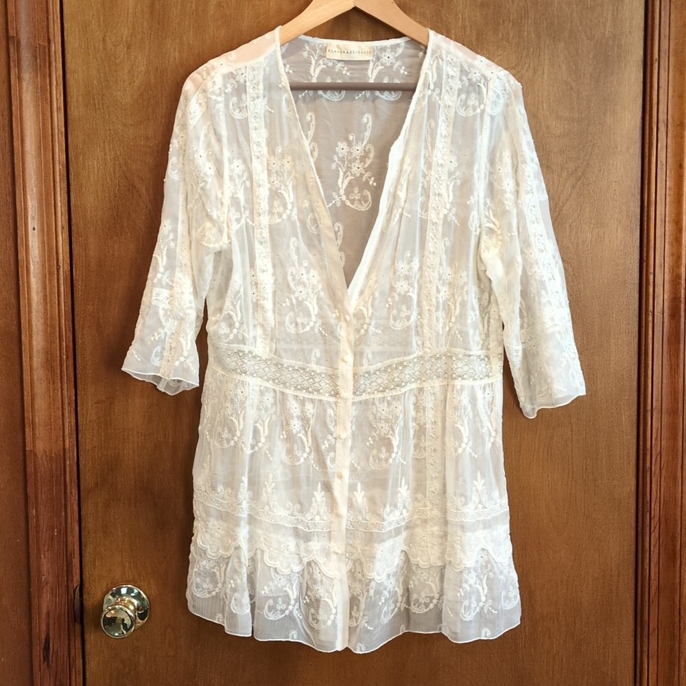 4 Love And Liberty 100% Silk Embroidered Lace Tunic Top Size M
